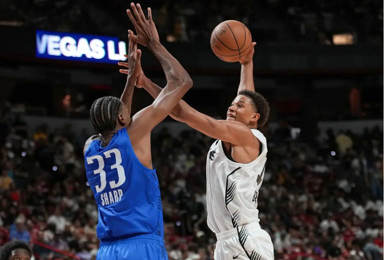 防守贡献度相当惊人！但马刺乐透秀至今都没有办法找到手感？