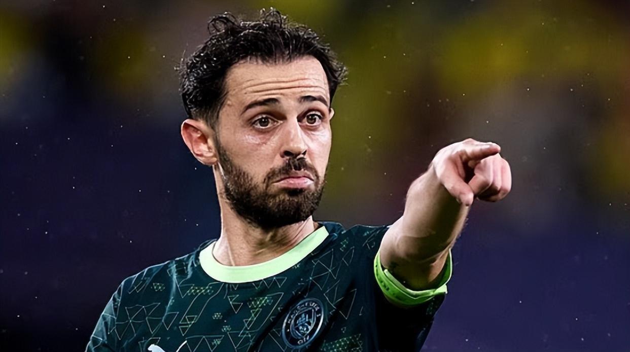 世俱杯赔率-老来俏！曼城功勋中场巨星今夏自由身离队，引得意甲两大豪强疯抢